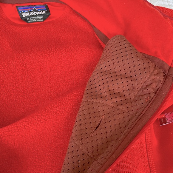 Patagonia Better Sweater - Sz M - great condition- beautiful coral color - Picture 6 of 9